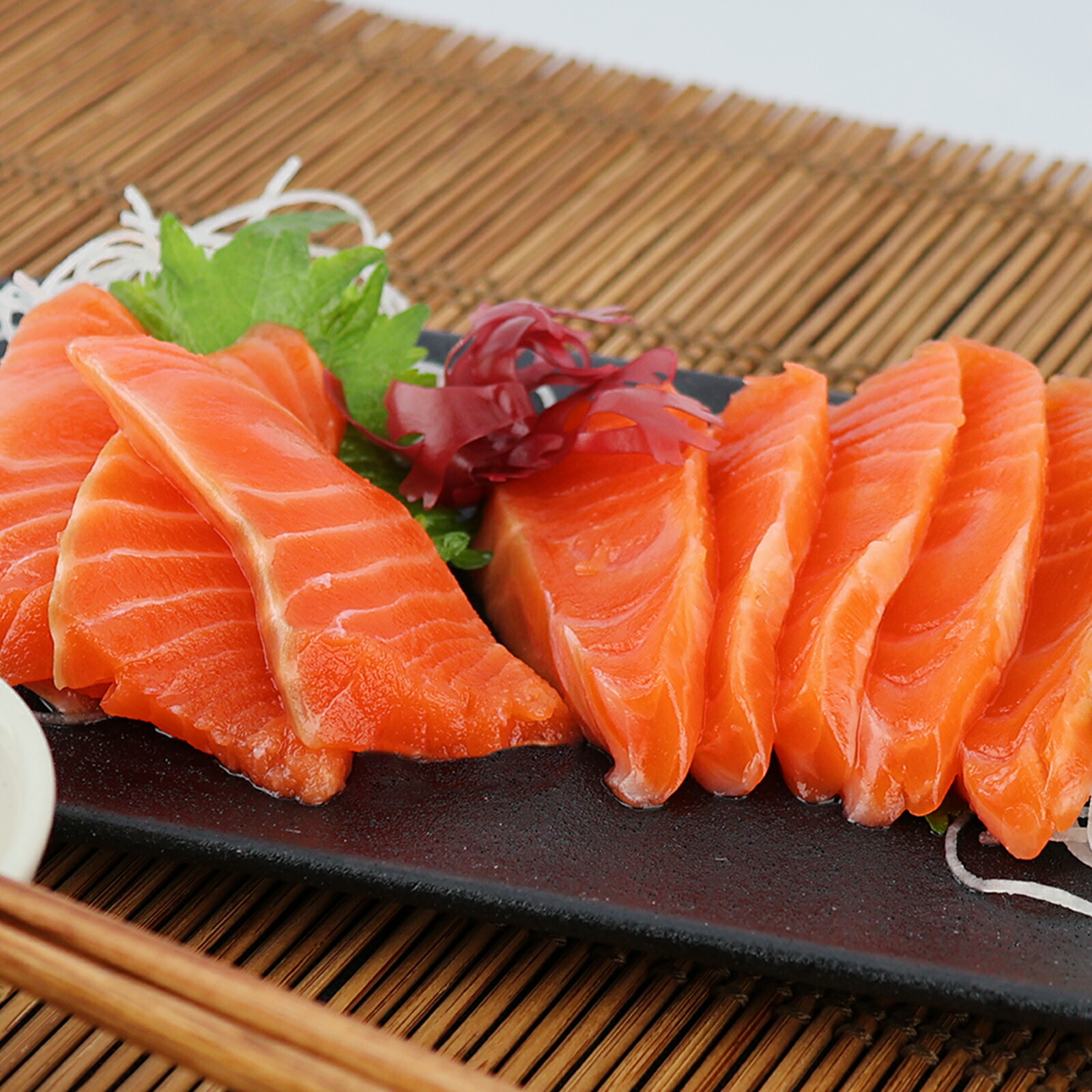 田森商店 サーモン トラウトサーモン 刺身 生食用 冷凍 鮭 900g 半身