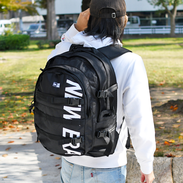 NEW ERA（ニューエラ） バッグ キャリアパック 約35L メンズ