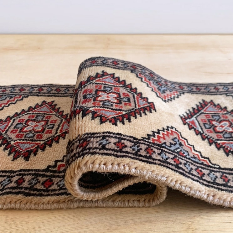 ヴィンテージ トライバル ラグ 92cm×30cm ベージュ×レッド 赤