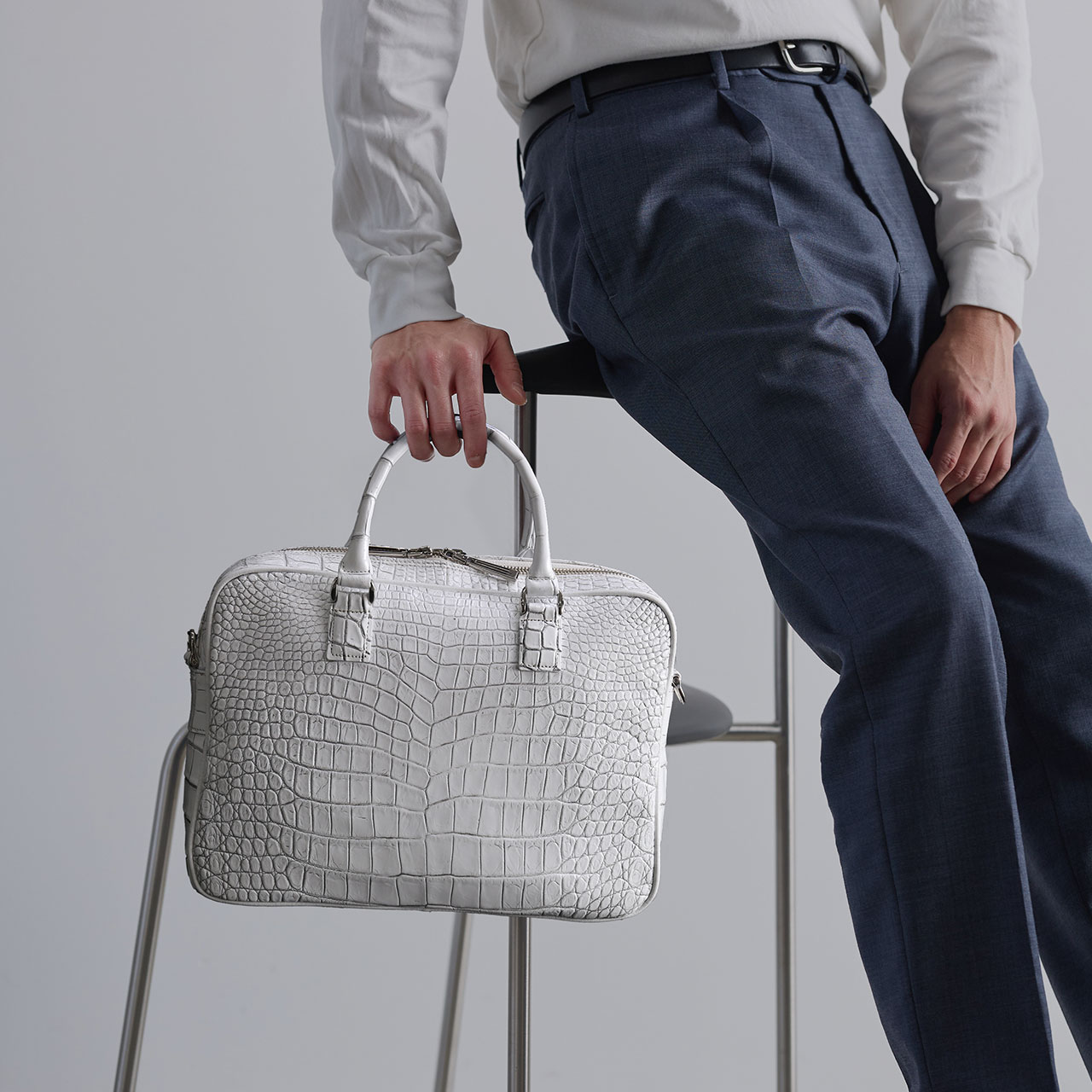 sankyo shokai（三京商会） 日本製 クロコダイル 2way ビジネスバッグ