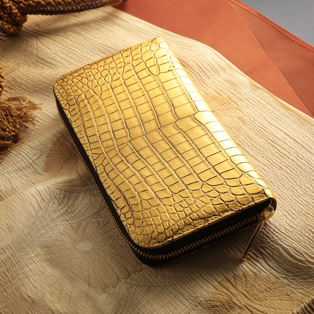 sankyo shokai（三京商会） [10%offクーポン]クロコダイル ラウンド