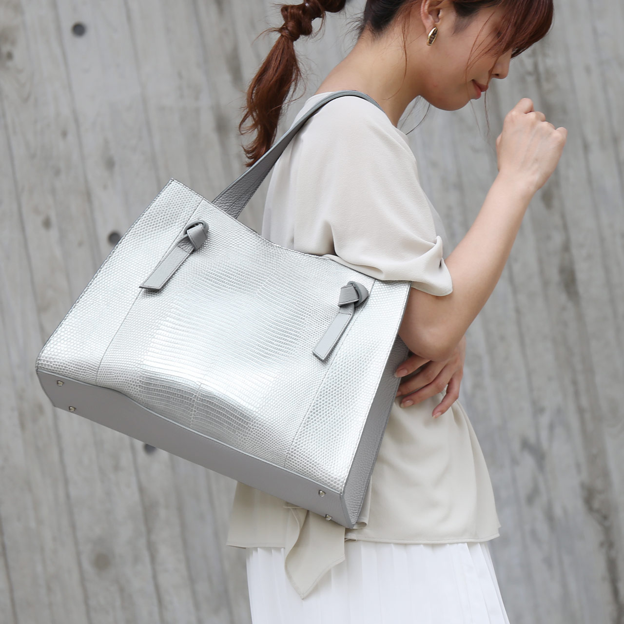 sankyo shokai（三京商会） [5%offクーポン]リザード トートバッグ