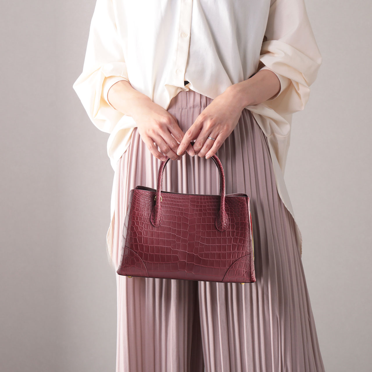 sankyo shokai（三京商会） クロコダイル ハンドバッグ レディース