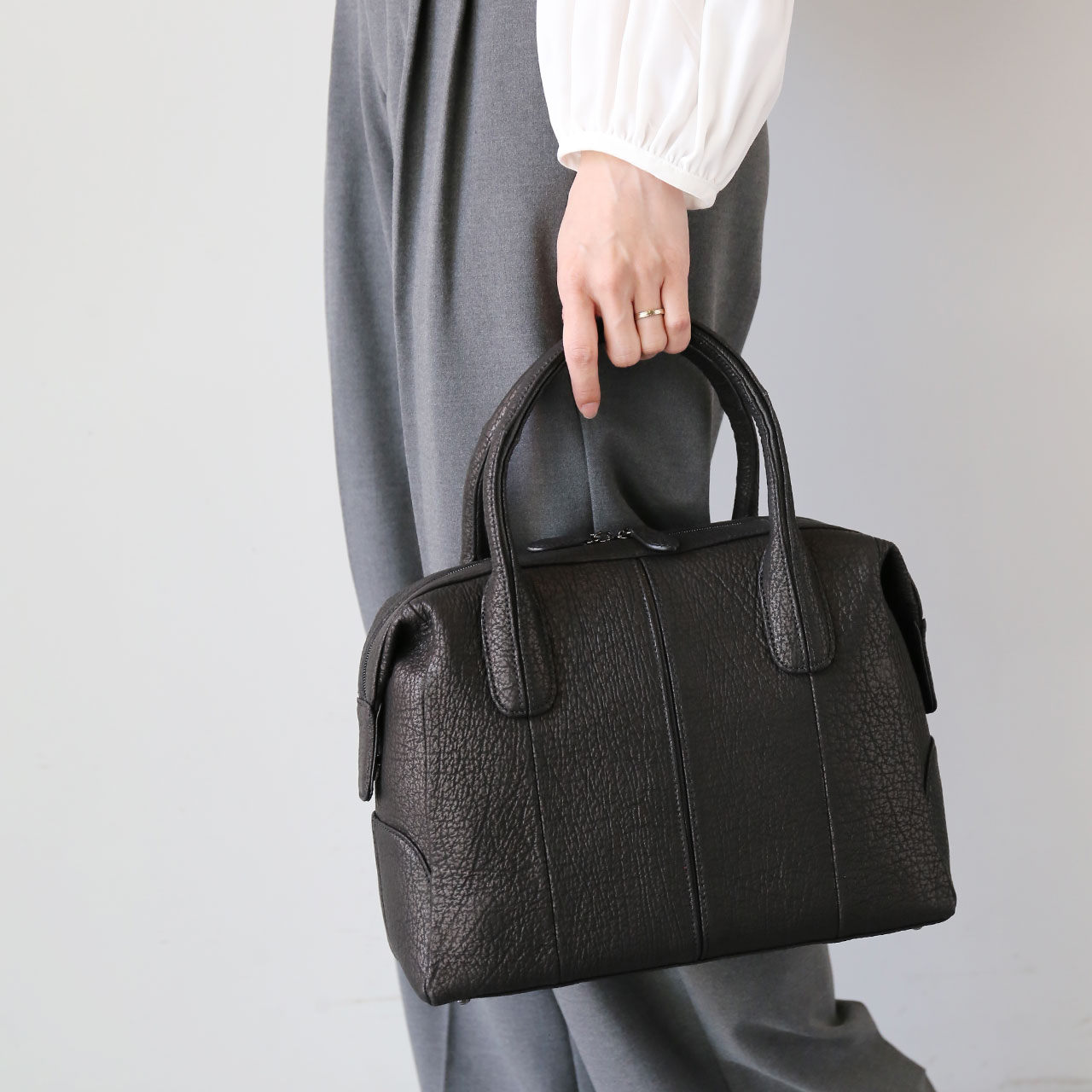 sankyo shokai（三京商会） フォーマルバッグ 黒 レディース