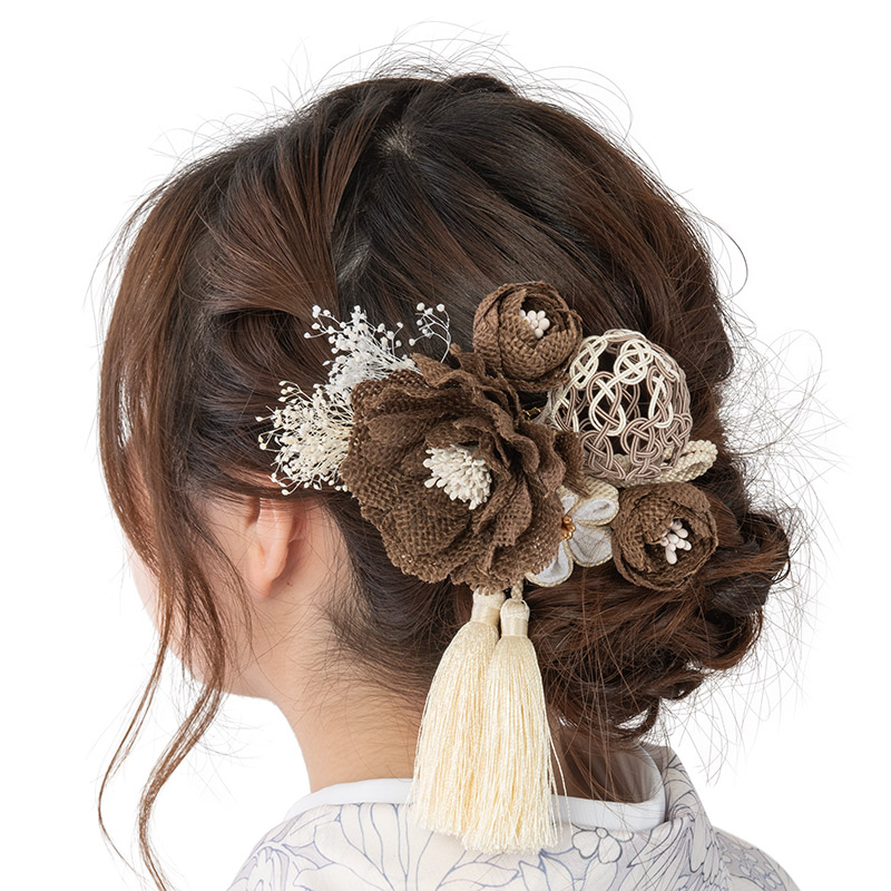 成人式 卒業式 袴 髪飾り ベージュ こげ茶 グレー くすみ椿 タッセル