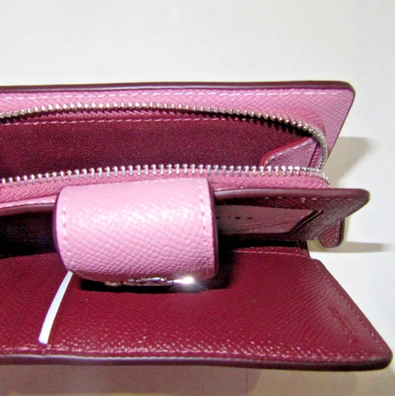 COACH（コーチ） 新作 二つ折り財布 6390 ファクトリー 2024新作