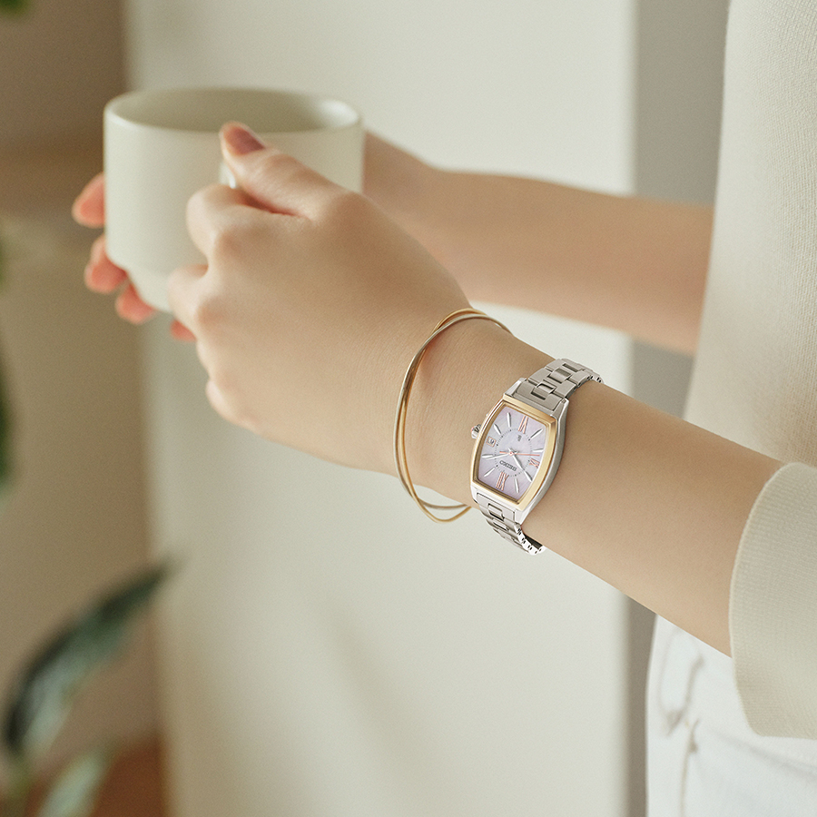 LUKIA セイコー ルキア グロウ Garnet Glow ガーネットグロウ SSQW076