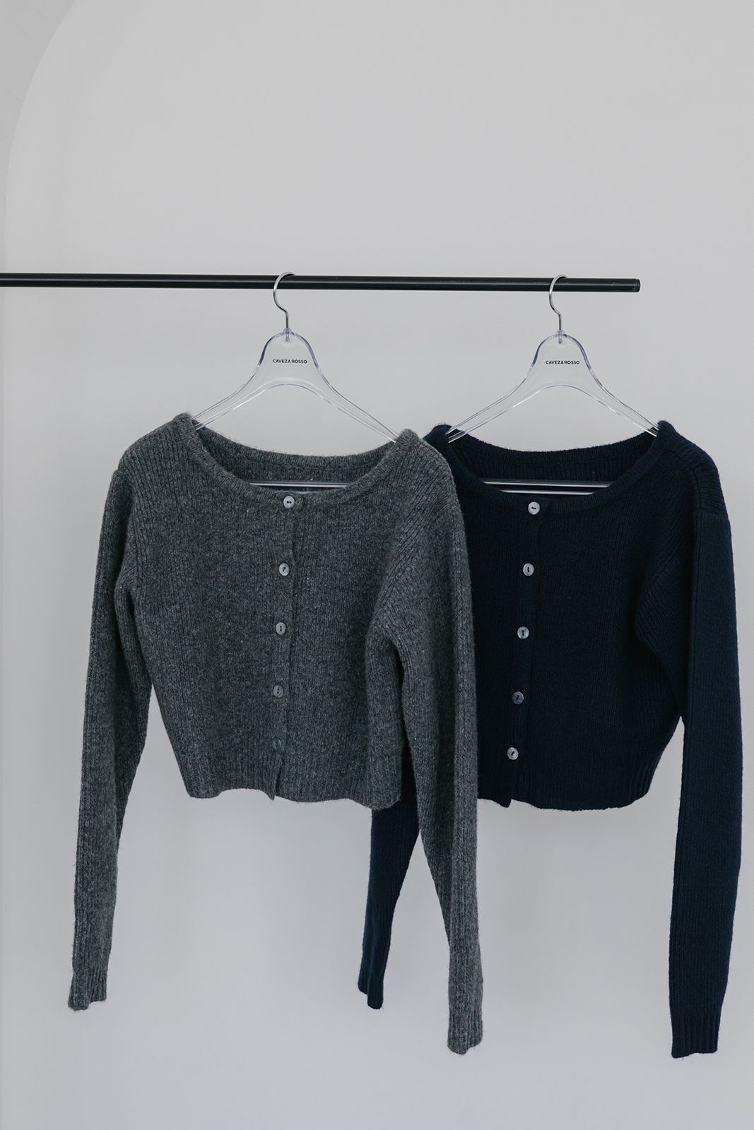 CAVEZA ROSSO - クルーネック2WAYニットトップス (グレー) | Sir