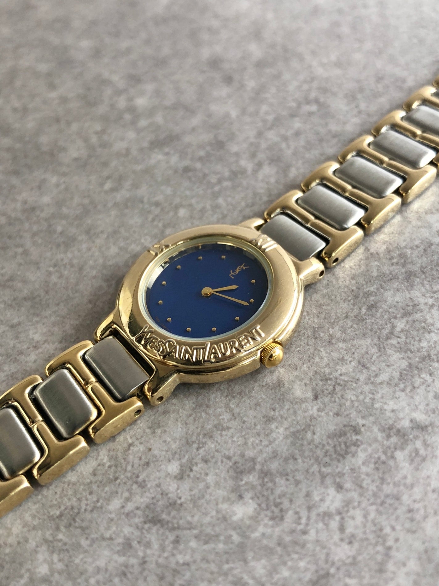 Yves Saint Laurent YSL Logo Watch Silver×Gold Vintage 3vtjxx