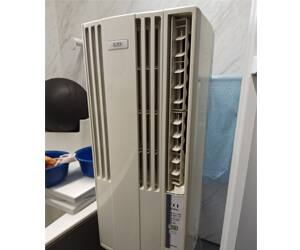 コロナの窓用エアコンのクリーニング