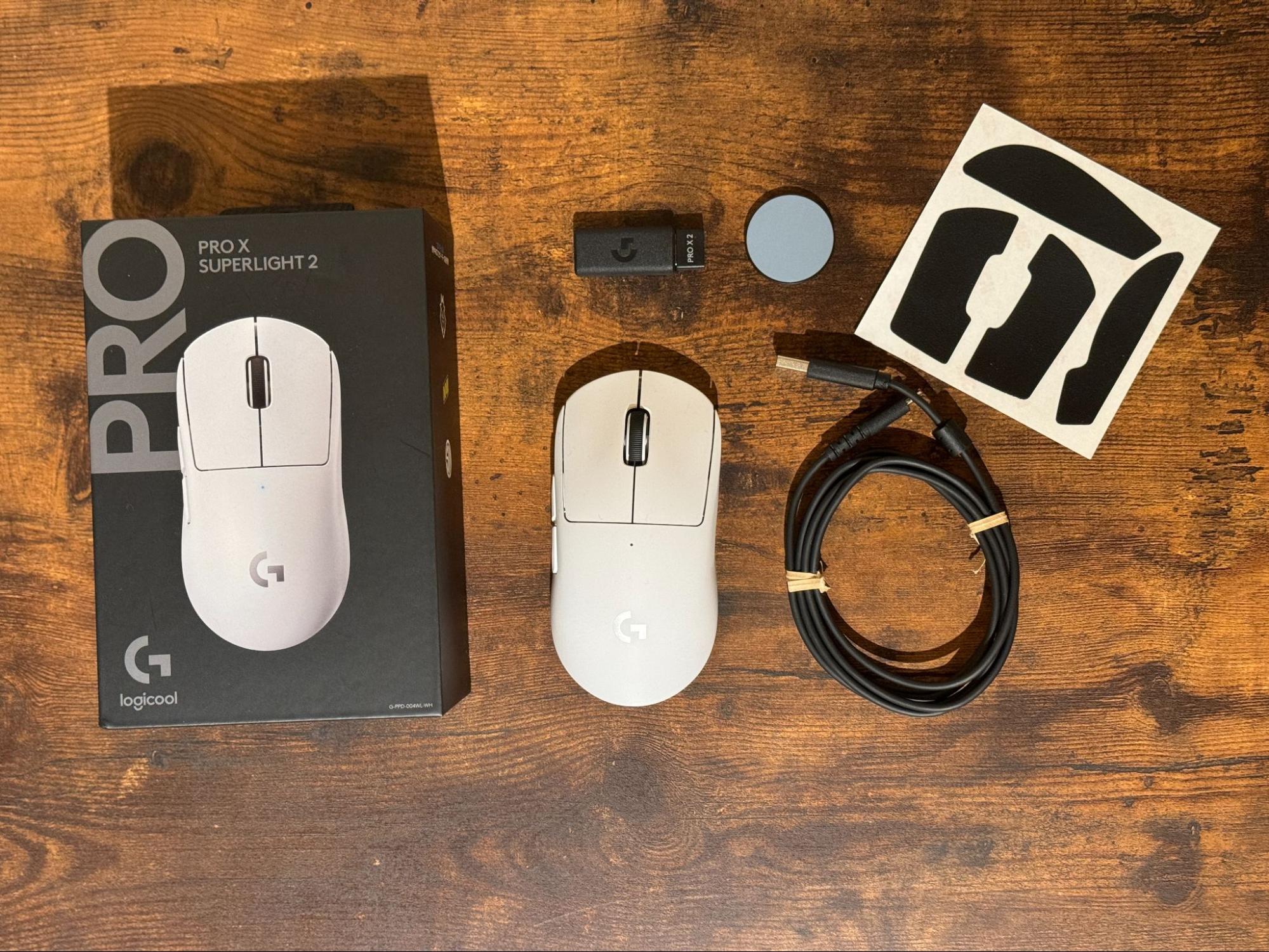 軽量・無線・ハイポーリングレート 大人気マウスシリーズの新作「PRO X