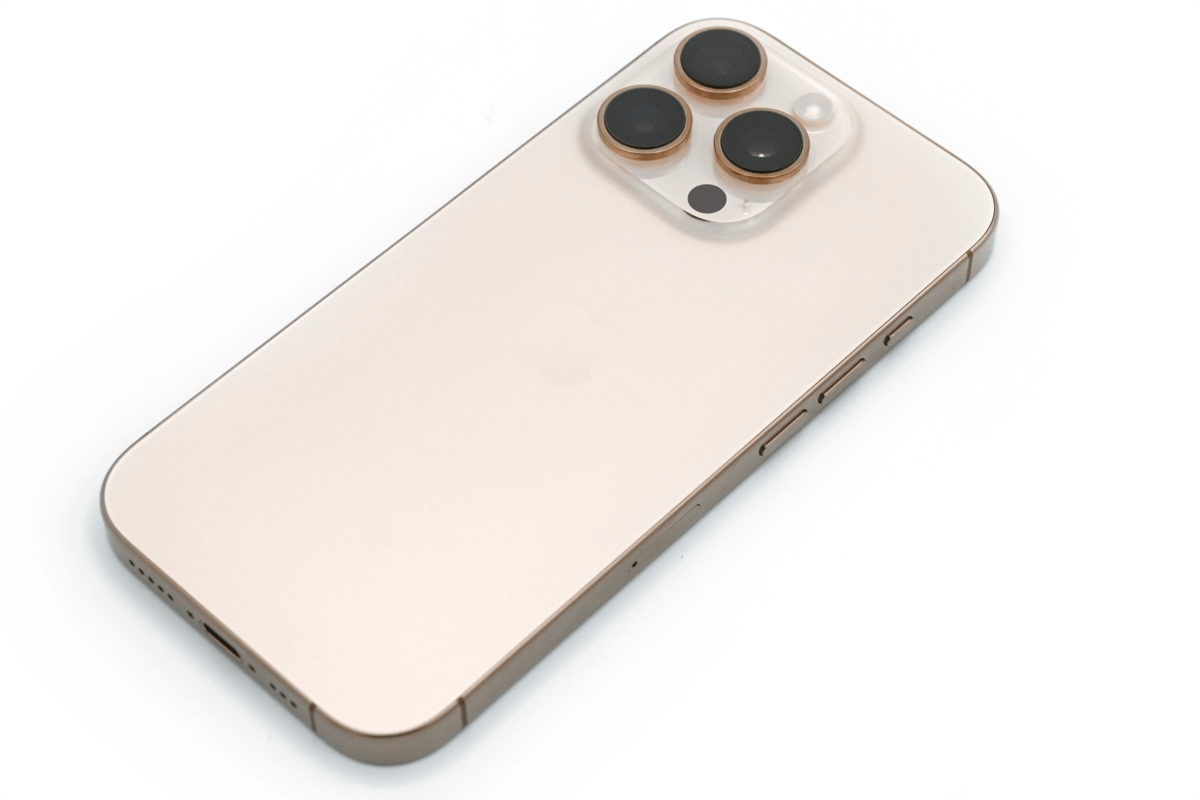 iPhone 16 Proに失望。購入したがiPhone 15 Proに戻した理由 - すまほん!!