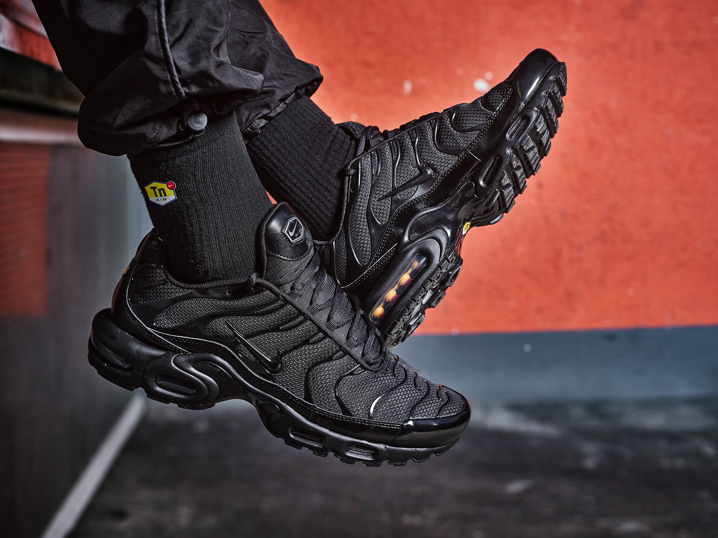 Nike Air Max Plus - Triple Black – sneakzmarket