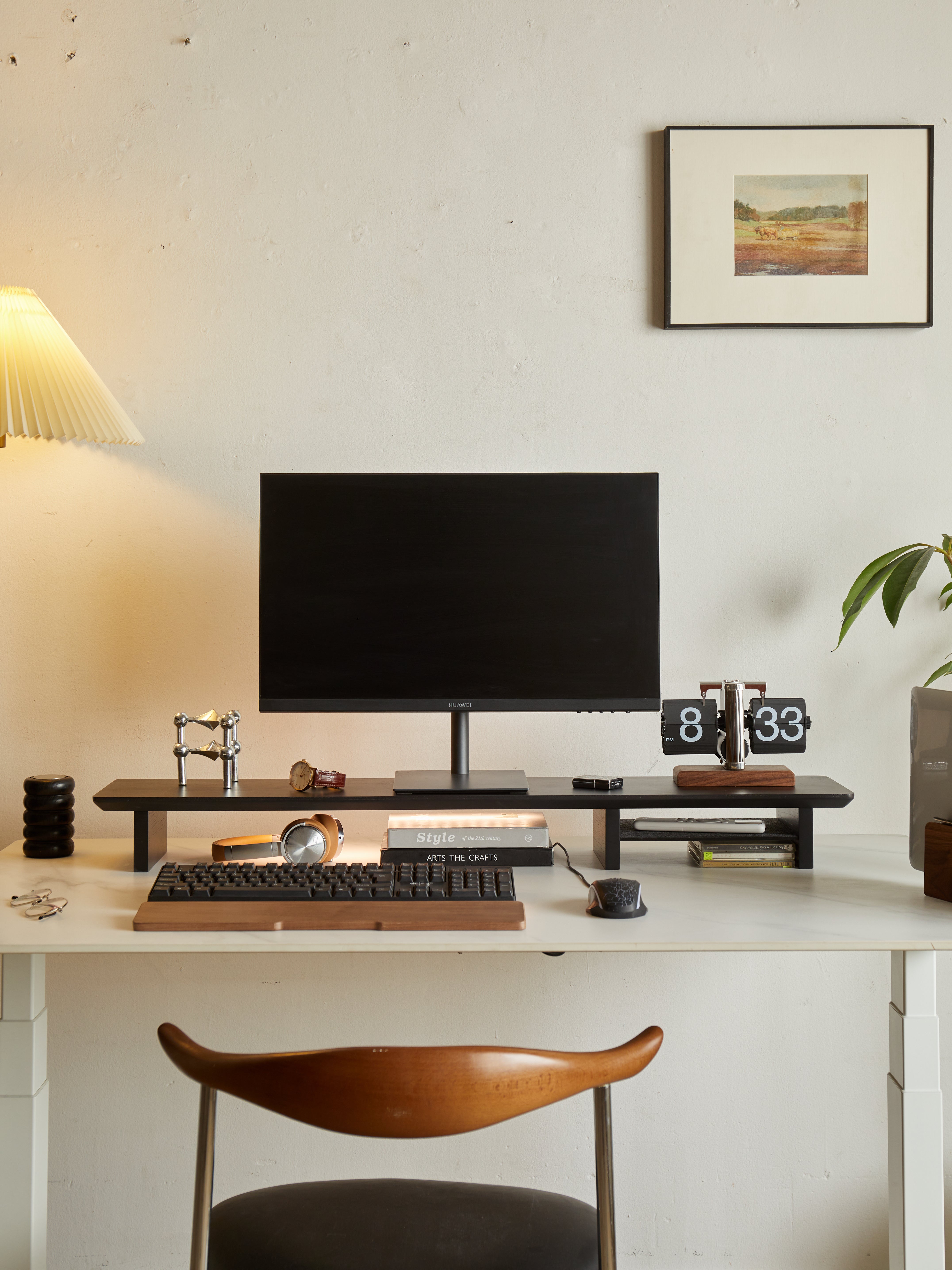 Black Desk Shelf – SPACESW