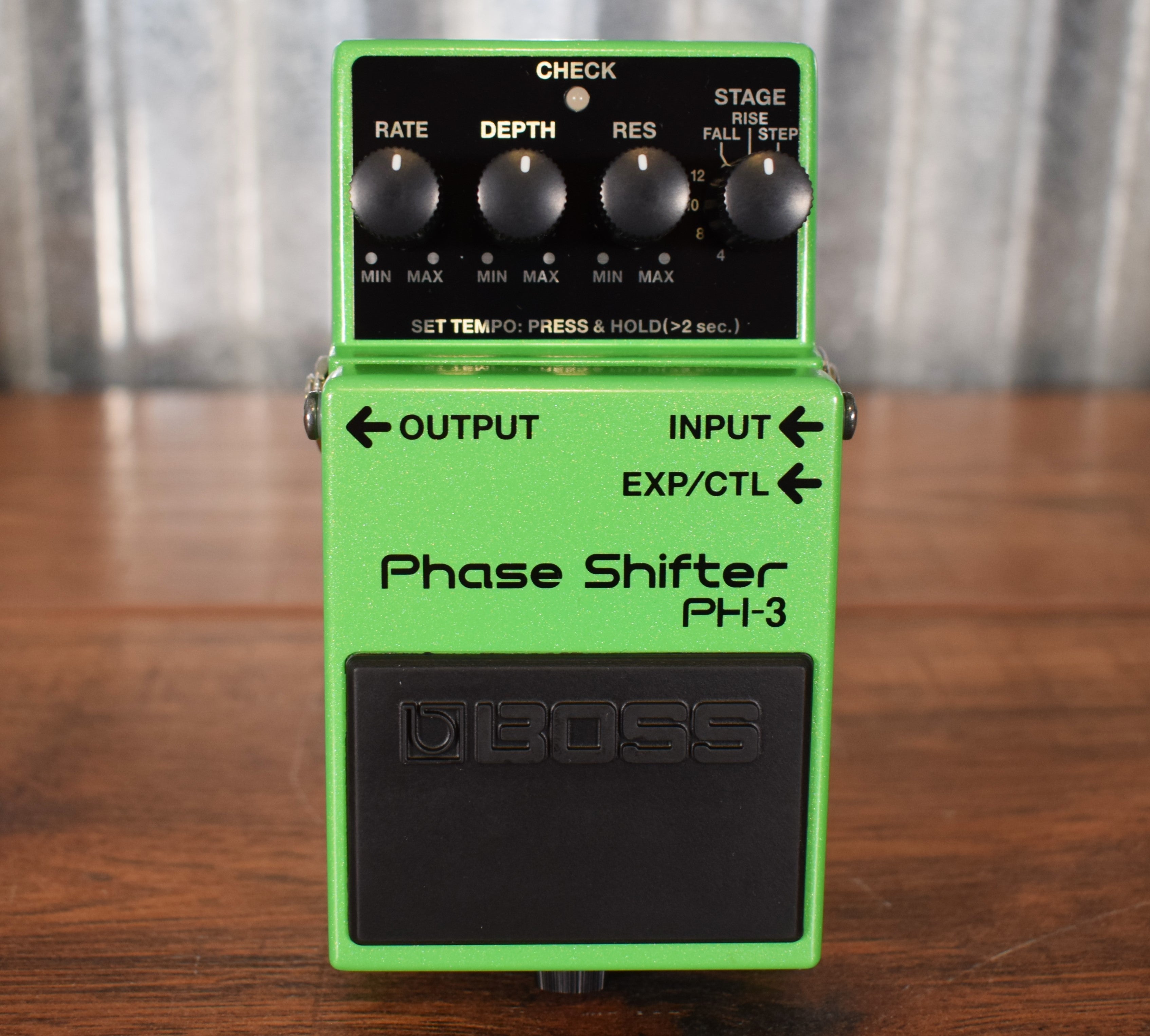 Boss PH-3 Phase Shifter Guitar Effect Pedal – Specialty Traders