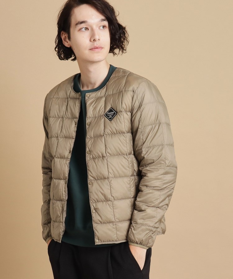 TAION（タイオン）別注 ノーカラーダウンジャケット（ダウンジャケット