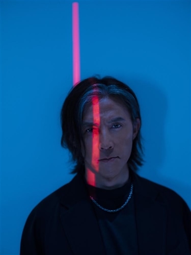 稲葉浩志作品集 シアン[特装版]: 本・コミック・雑誌 | カドスト