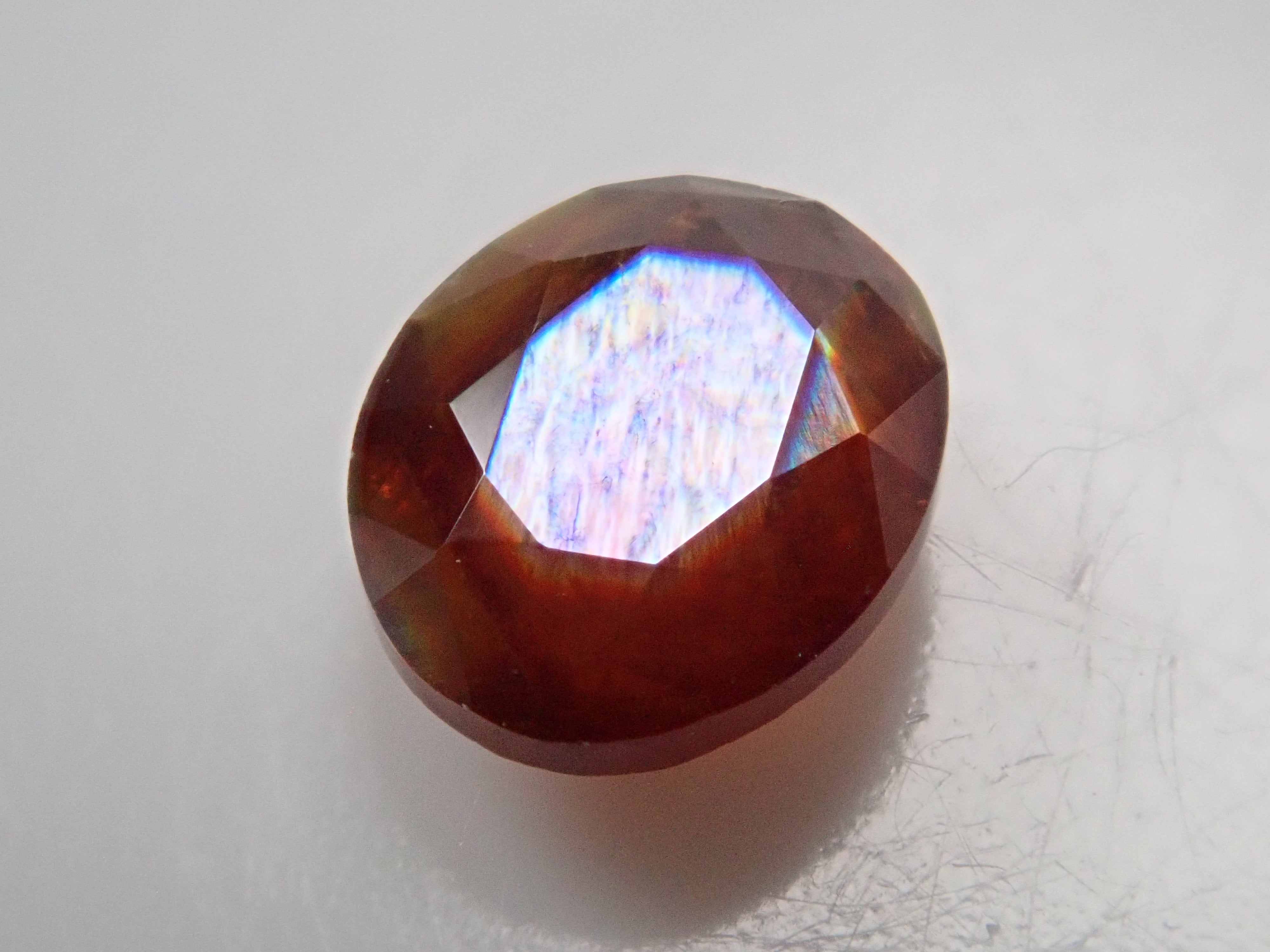 奈良県天川村産レインボーガーネット（アンドラダイトガーネット