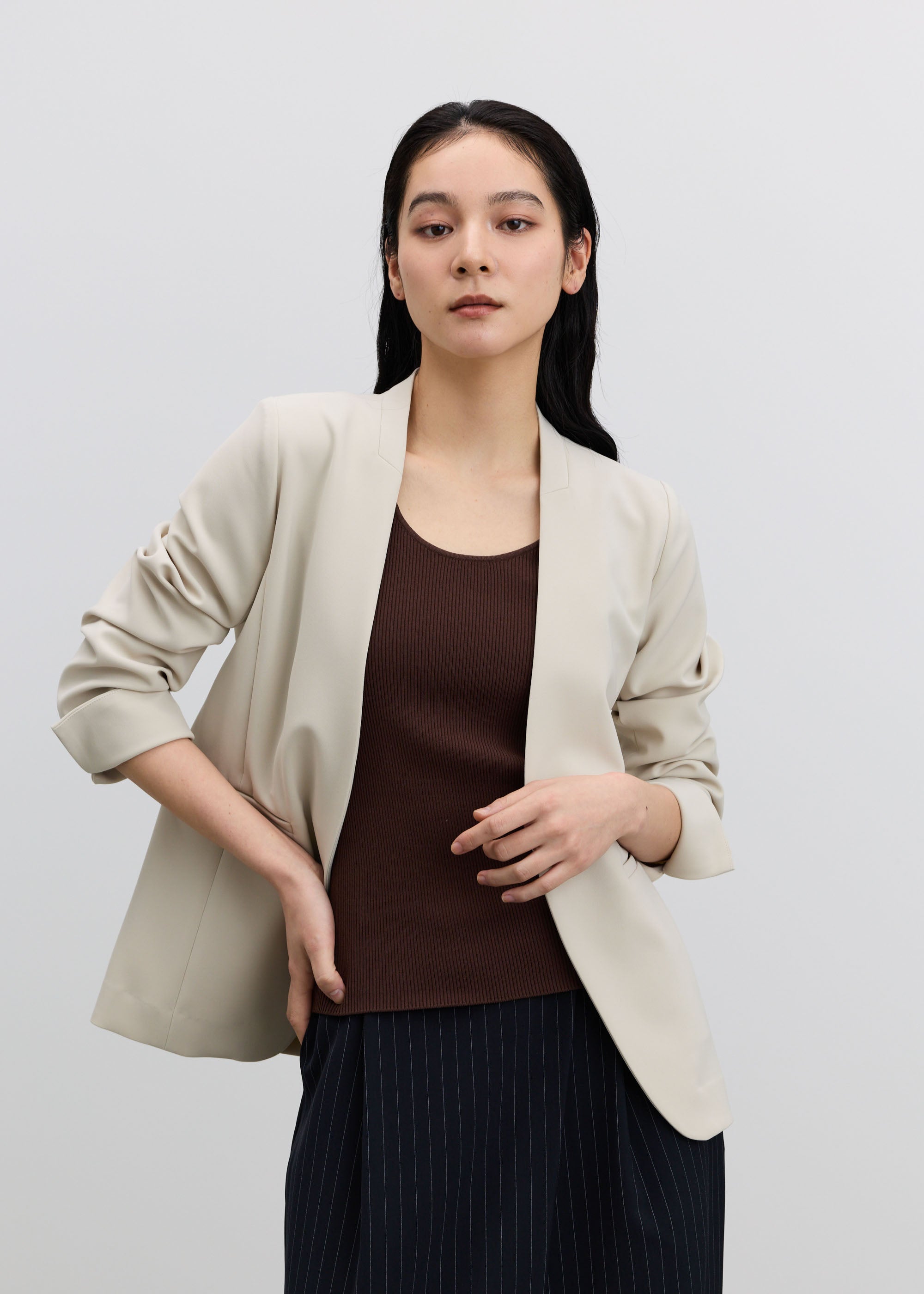 ストレッチファインノーカラージャケット - SOÉJU online store｜上質