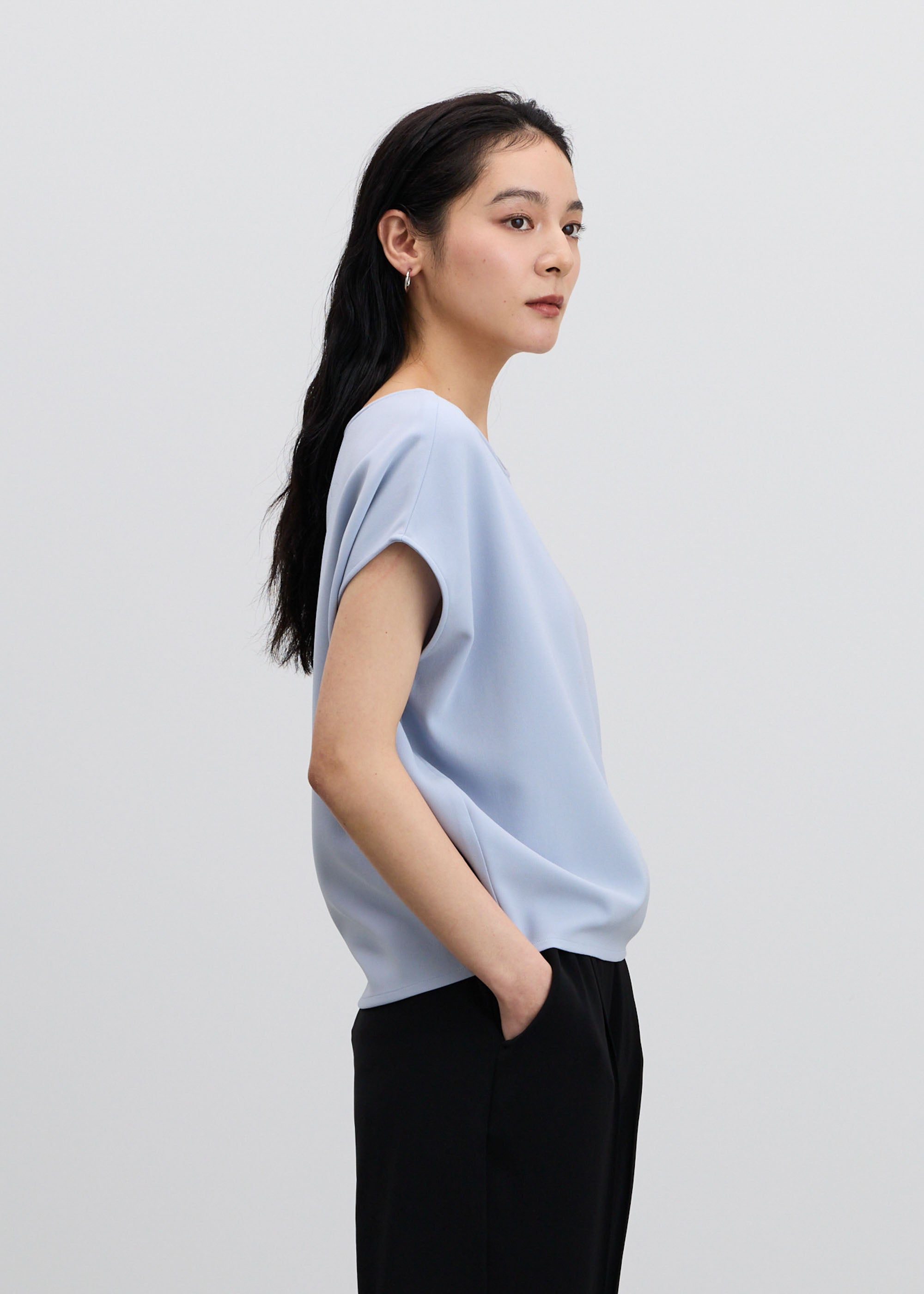 ショートスリーブコクーンブラウス - SOÉJU online store｜上質な大人