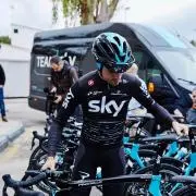 ZD8純正トルセンデフ 走行1000kmで取り外し - メルカリ