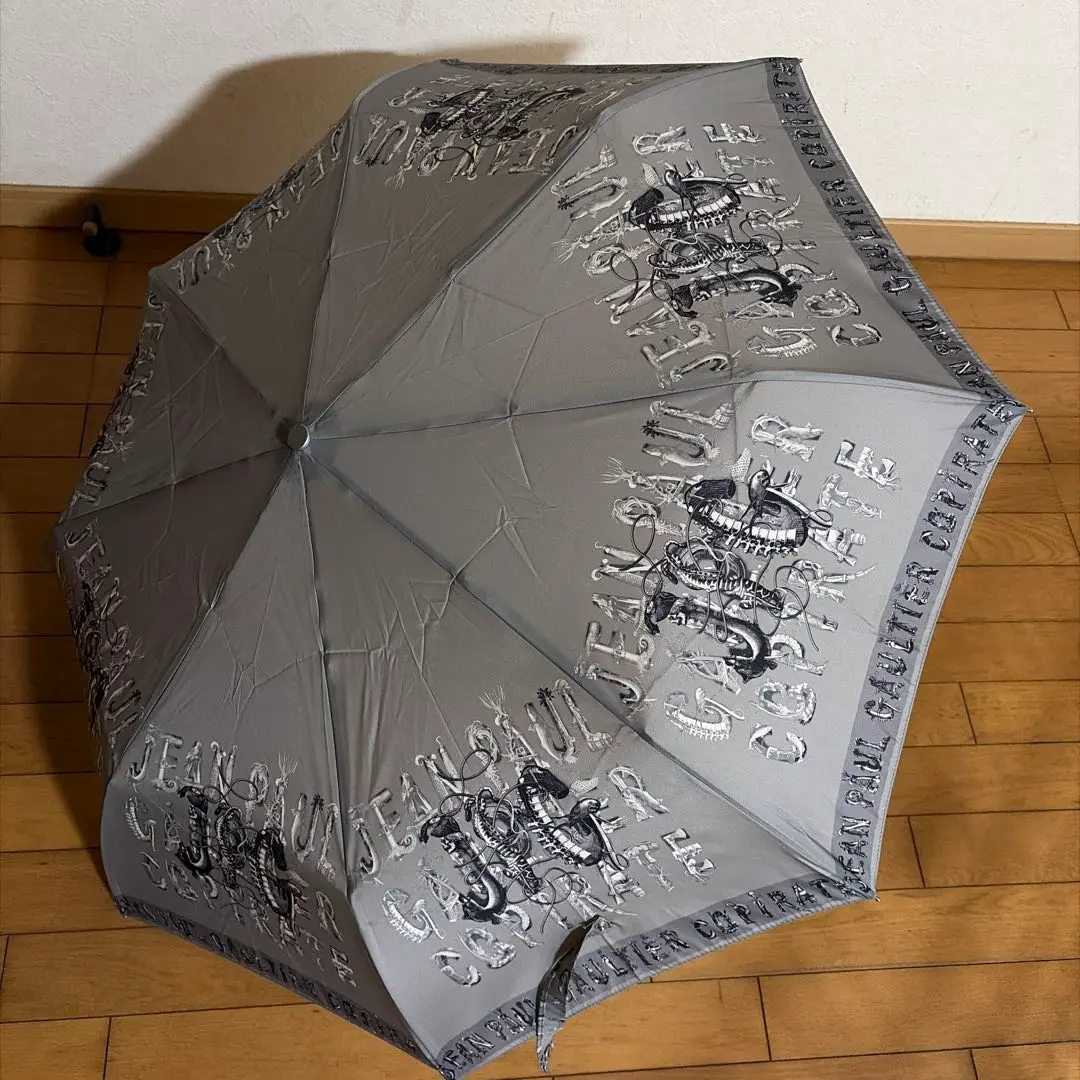 2026年最新】JEAN PAUL GAULTIER 傘の人気アイテム - メルカリ