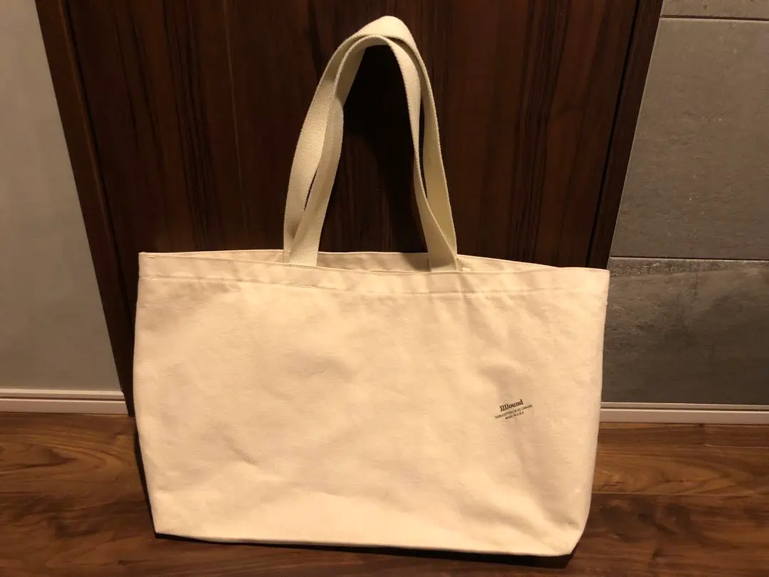 2026年最新】jjjjound トートバッグの人気アイテム - メルカリ