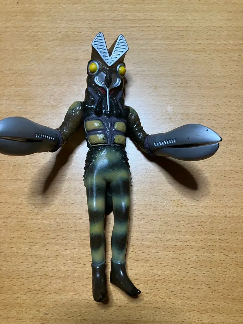 2026年最新】バルタン星人 ソフビ 1994の人気アイテム - メルカリ