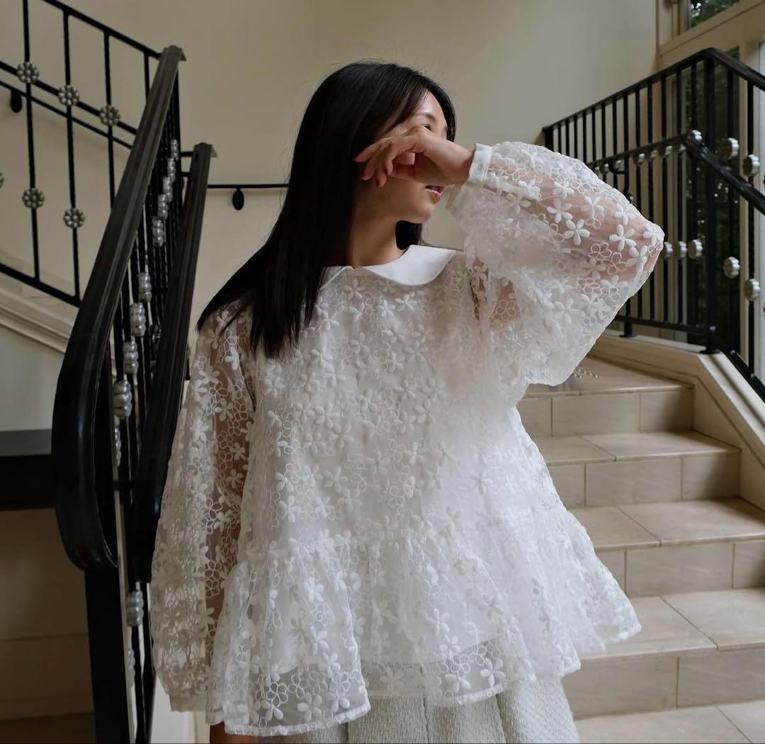 unminou フラワーレースカラーブラウス アンミヌ 完売品 - メルカリ