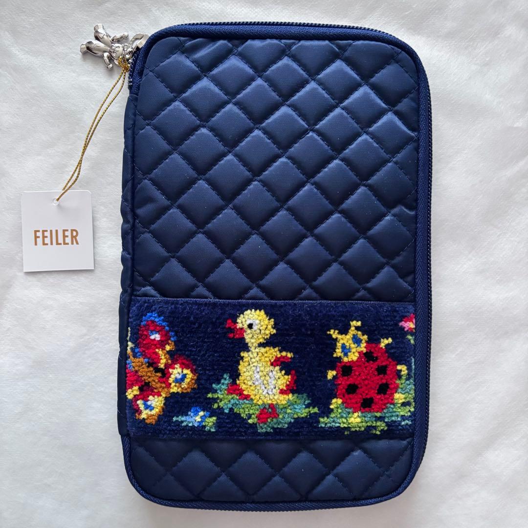 新品 学校フェイラー ハイジネイビー マルチケース(完売品) - メルカリ
