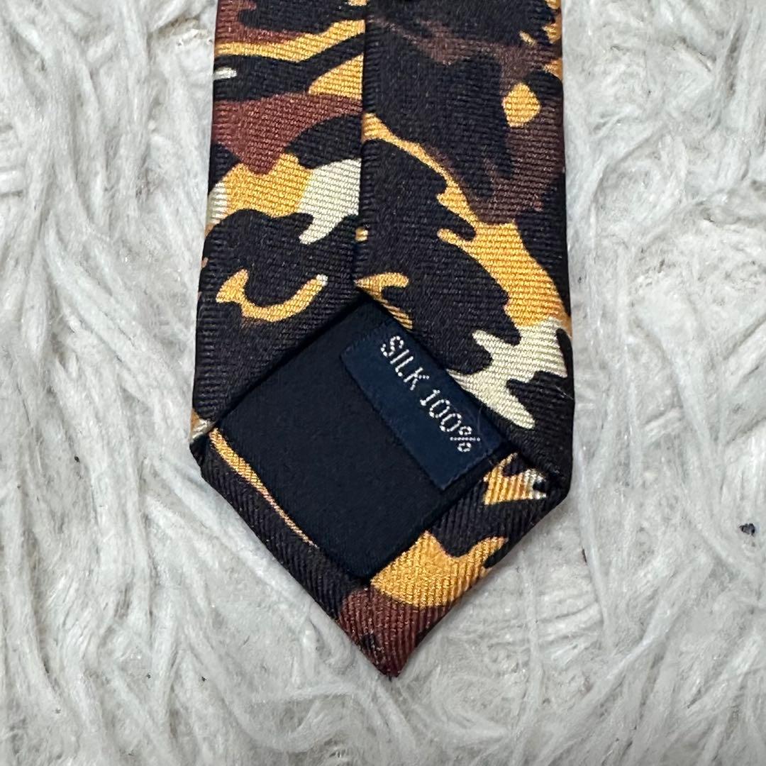 希少 レア A BATHING APE カモ柄 総柄 ネクタイ シルク 日本製 - メルカリ