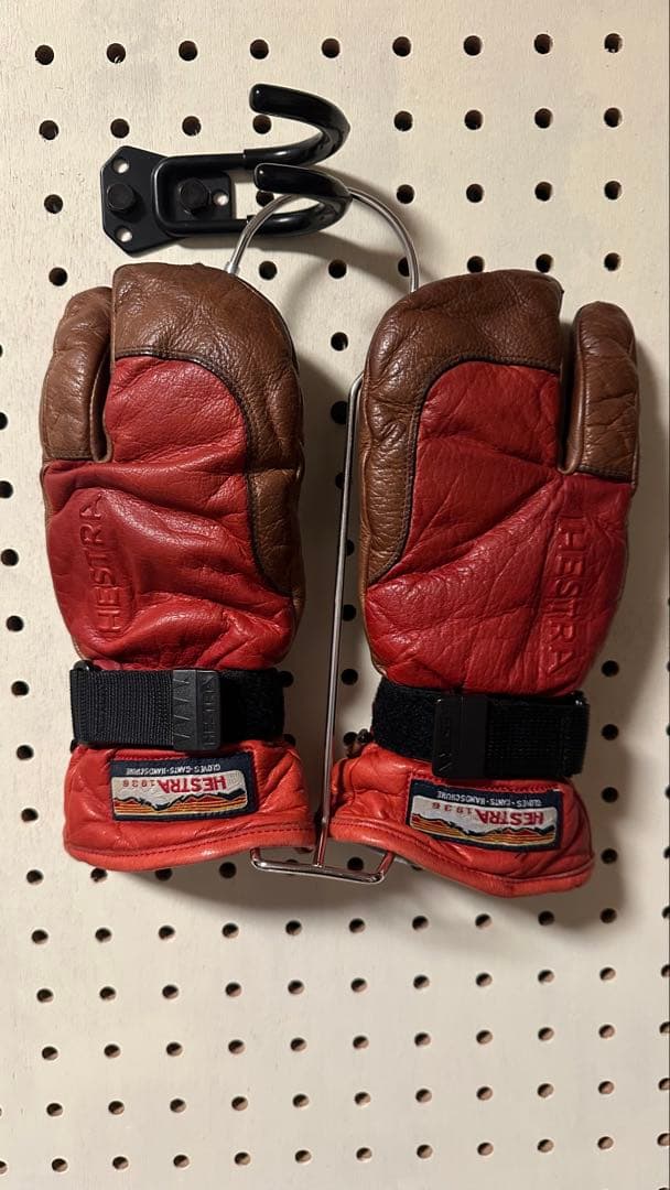 【HESTRA】 トリガーミトングローブ size6 Amazon.com: Hestra Women's Tiril Mitt, Deerskin Leather Mittens