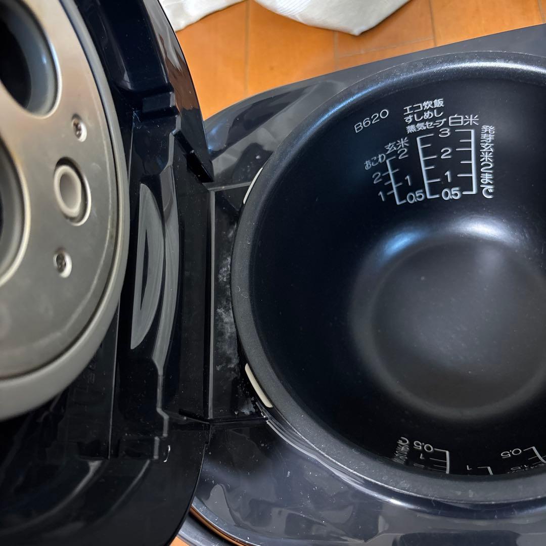 象印　圧力IH炊飯ジャー　極め炊き　NP-RT05