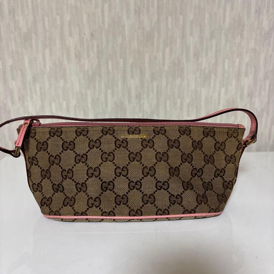 Gucci GGパターン ショルダーバッグ ベージュ/ピンクアクセサリーポーチ