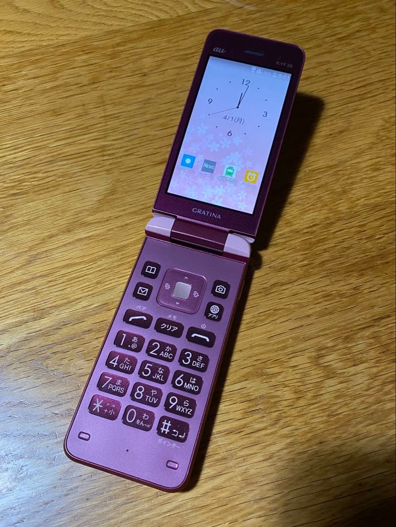 au KYF39 ピンク　折りたたみ式携帯電話 本体　美品 KYOCERA GRATINA KYF39 Sakura Pink Android Flip Phone Unlocked From