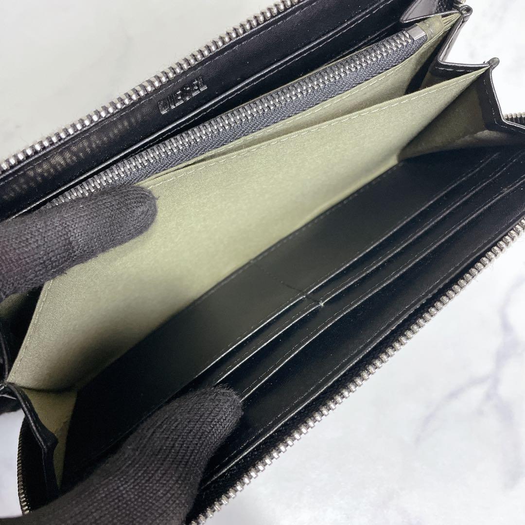 現行/美品 未使用級✨DIESEL デカロゴ ラウンドファスナー