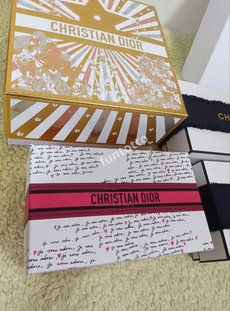 シャネル ギフトボックス Dior ギフトボックス バレンタイン ホリデー