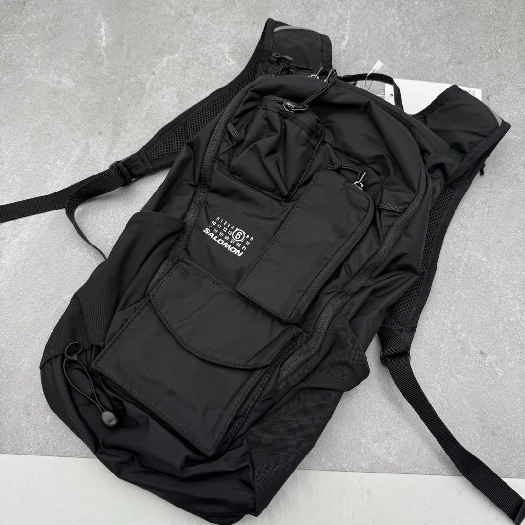 美品♥SALOMON ブラック リュック・バックパック MM6 エムエムシックス メゾンマルジェラ バックパック Salomon XT 15