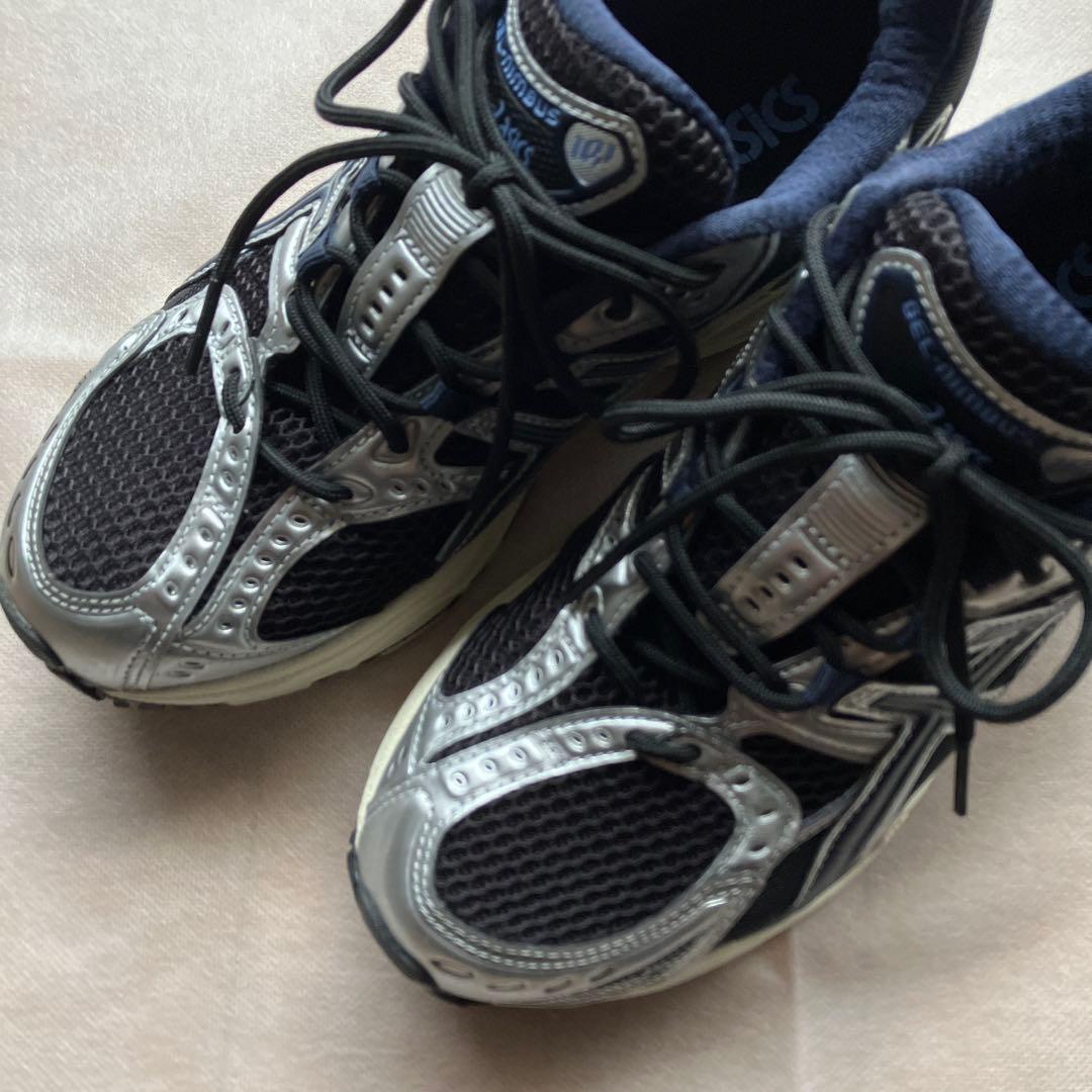 靴 asics GEL-NIMBUS10.1 24.5cm