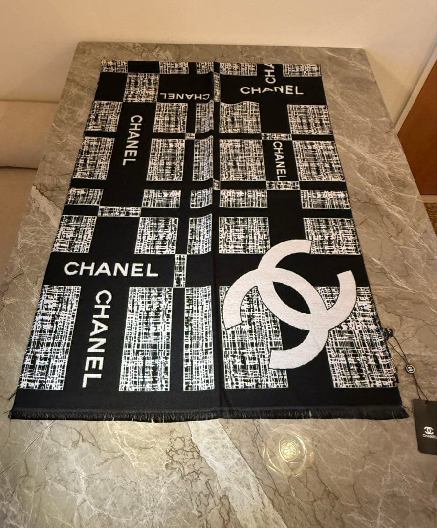 CHANEL シャネル ノベルティ COCOマ―ク スト－ル マフラー 新品 - メルカリ