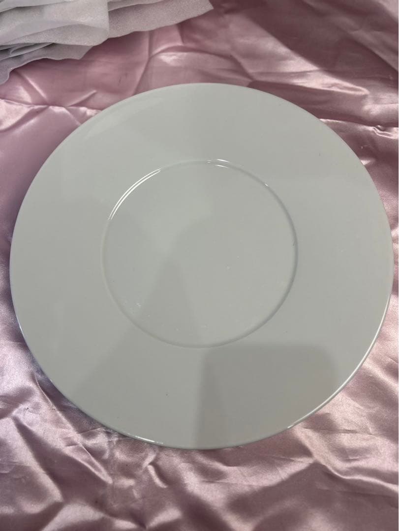 レイノーオマージュラウンドセンタープレート 27cm6枚 - メルカリ