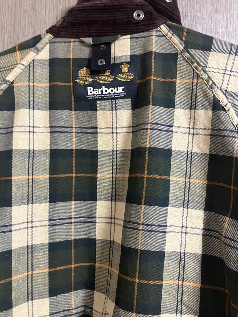 値下げしました】Barbour オリーブグリーン ジャケット - メルカリ