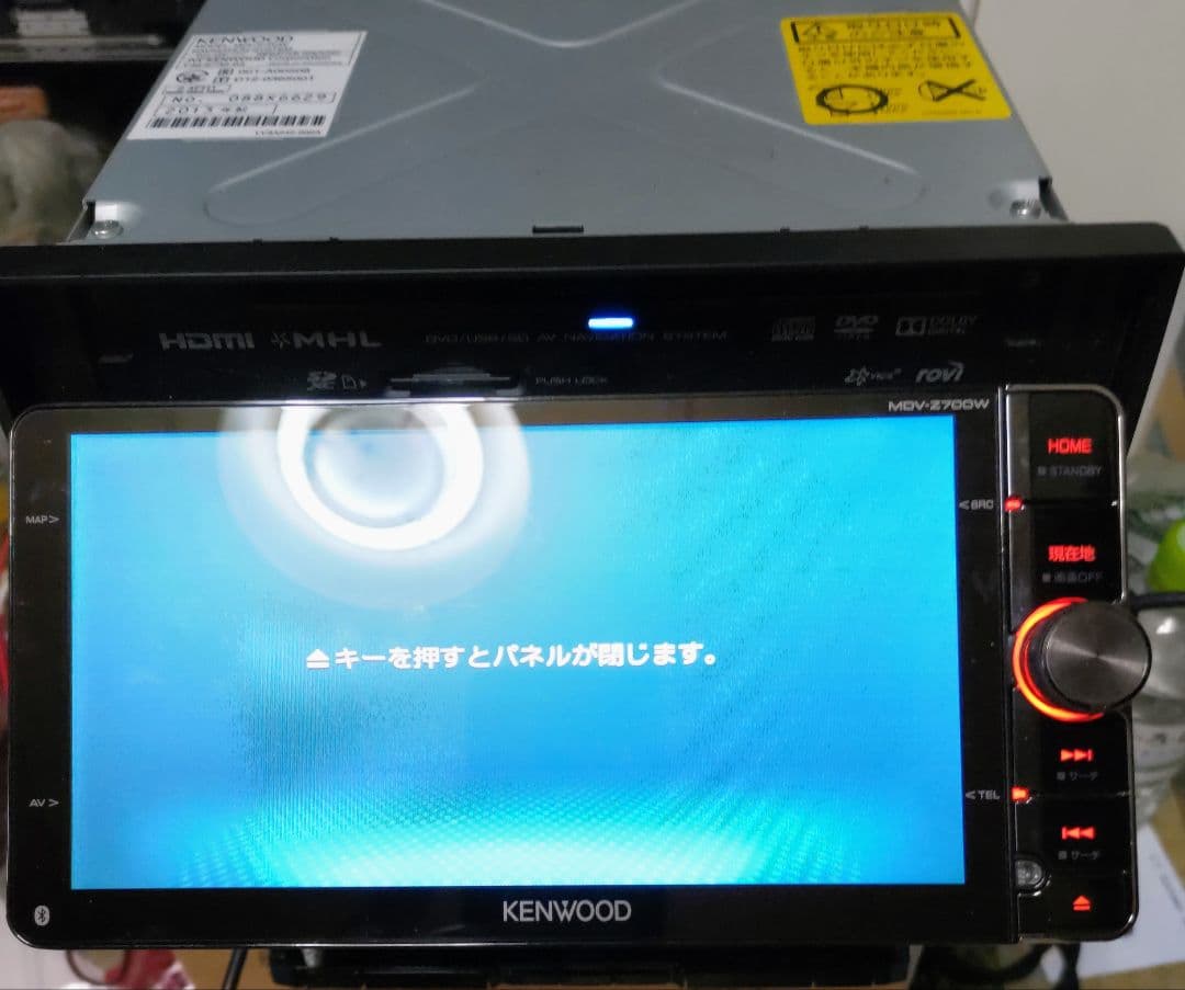 KENWOOD彩速ナビ MDV-Z700W Bluetooth DVD フルセグ