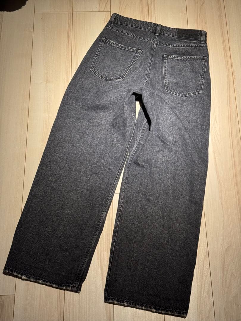 OUR REGACY ダメージ加工 ダークグレー ワイドレッグデニム - メルカリ