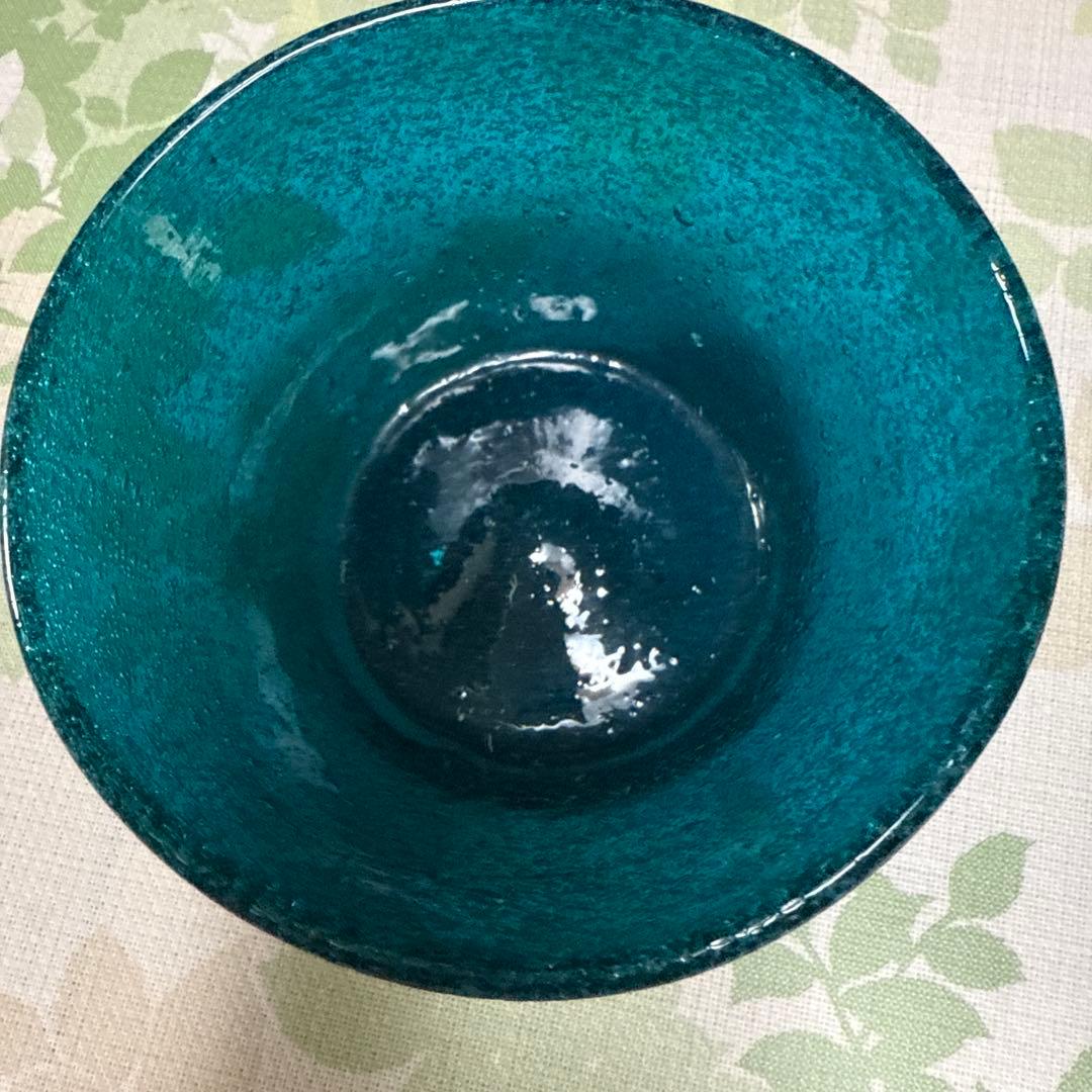 吹きガラス美しい鉢2個と一枚の皿 - メルカリ