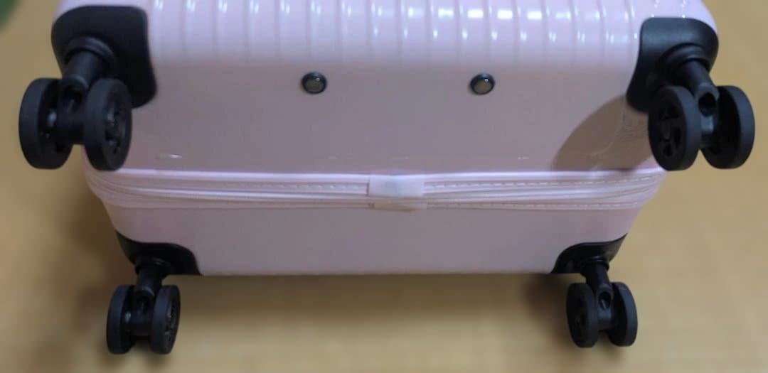 ピンクキャリーケース【Converse】62Ｌ