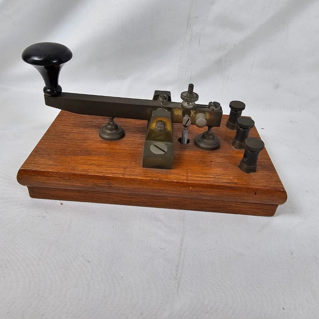 アンティーク】電鍵 モールス信号機 レトロ 骨董品 - メルカリ