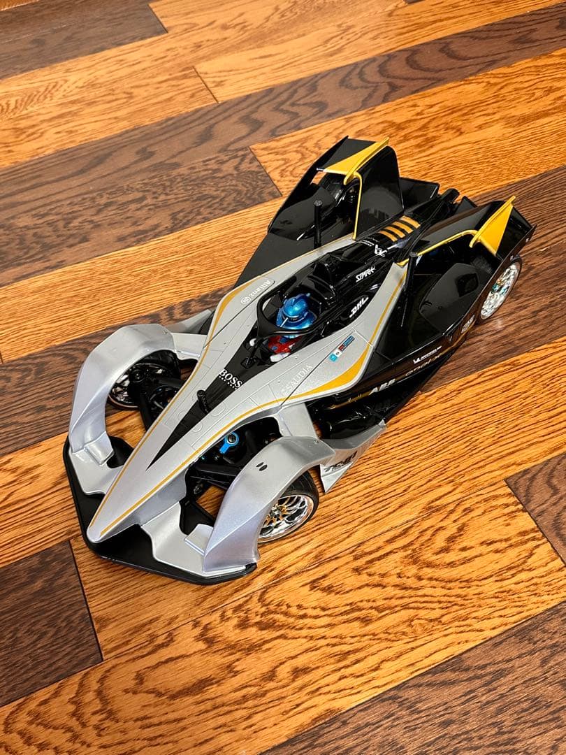 ホビーラジコン TC-01 特別企画】カッコイイレイアウトにどこまでもこだわれるカスタマイズ性