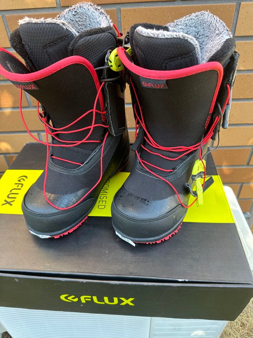新品未使用　FLUX スノーボードブーツ VR SPEED サイズ23.5 楽天市場】23-24 フラックス ボードブーツ ブイアール スピード