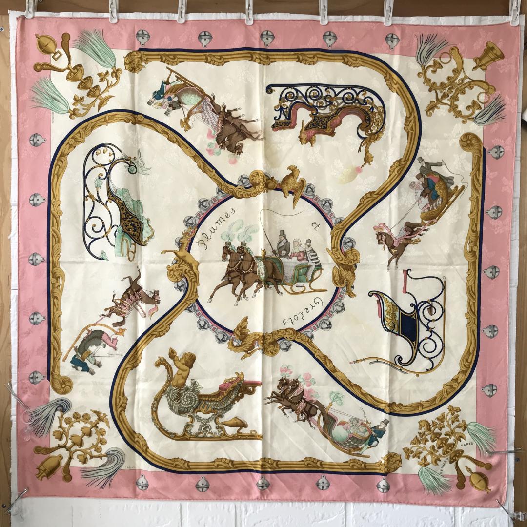 HERMES エルメス 大判スカーフ カレ90 羽根飾りと鈴 747 - メルカリ